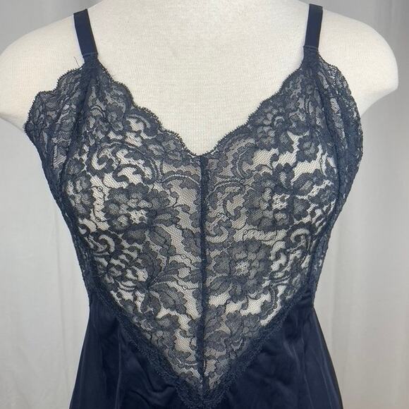 Vintage 70s EARLY BIRD LINGERIE Womens (36) Navy‎ Blue 70s Nylon Lace Slip Dress - Picture 2 of 6